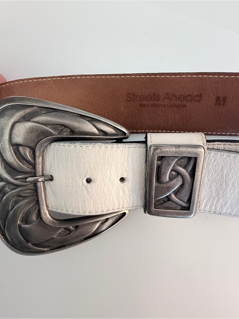 Streets Ahead White Leather Western Concho Belt | Made in USA | Size M - Picture 2 of 8